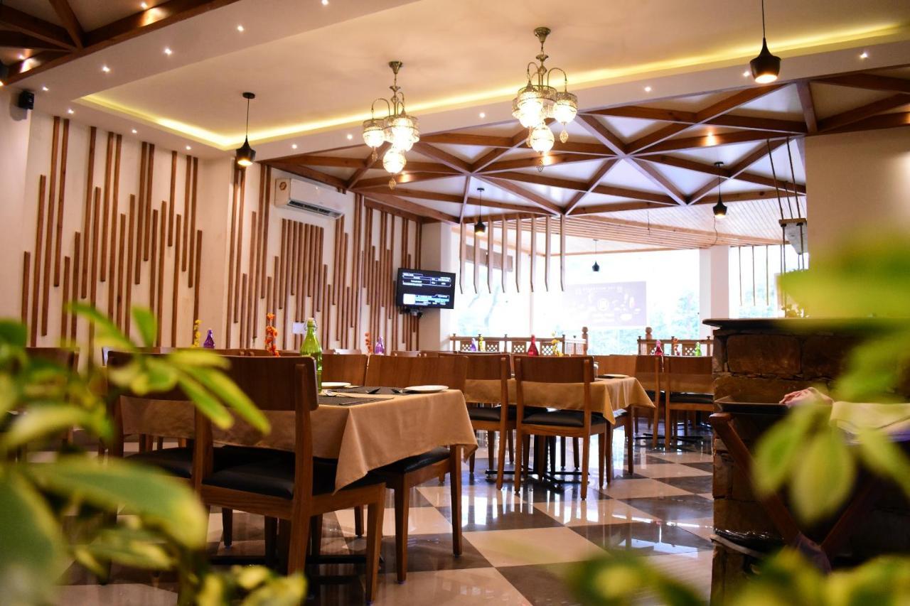 Aaroham The Watergate Hotel Bhīm Tāl المظهر الخارجي الصورة