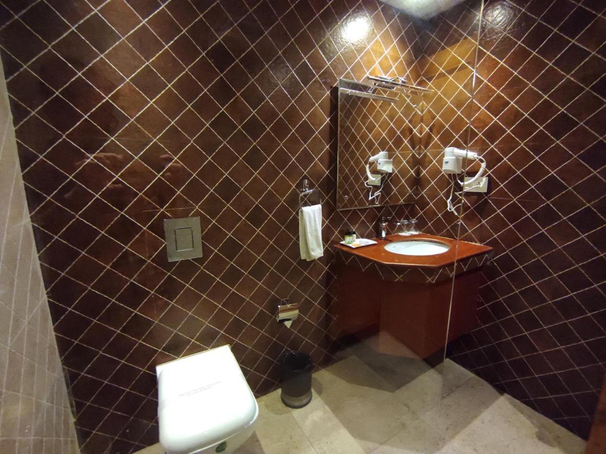 Aaroham The Watergate Hotel Bhīm Tāl المظهر الخارجي الصورة